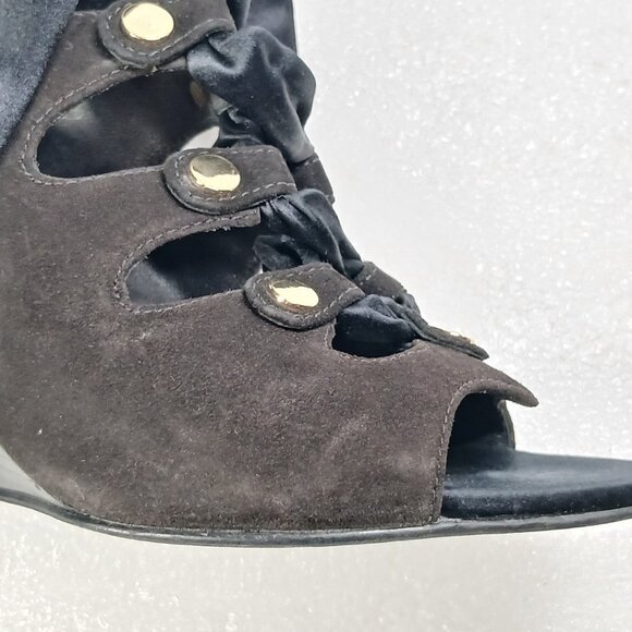 Guess by Marciano PManella Black Multi Suede Lace-Up Wedge Sandals 8 w/ Box VGUC - Picture 6 of 16